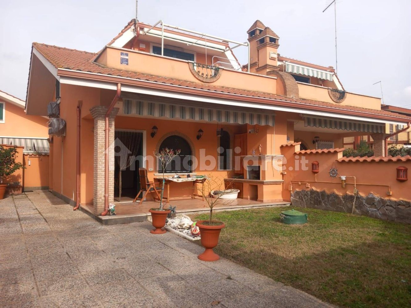2 bedrooms Villa in Ardea, Italy No. 334351