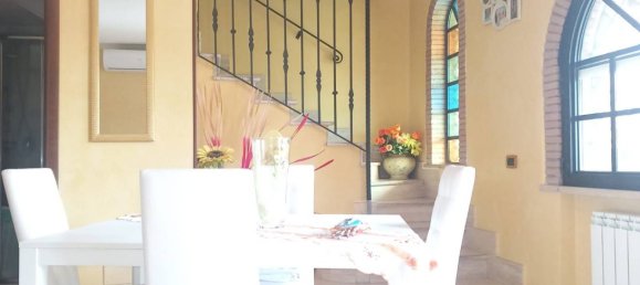 2 bedrooms Villa in Ardea, Italy No. 334351 11