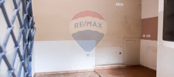 1-Zimmer Gewerbliche Immobilie in Albano Laziale, Italy, Nr. 136728 3