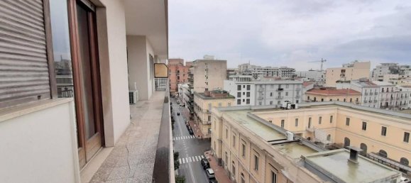 5 rooms Apartment in Taranto, Italy No. 147857 11