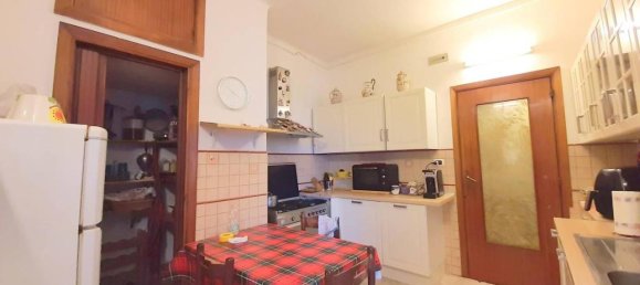5 rooms Apartment in Taranto, Italy No. 147857 16