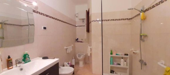5 rooms Apartment in Taranto, Italy No. 147857 26