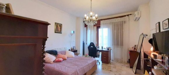 5 rooms Apartment in Taranto, Italy No. 147857 21