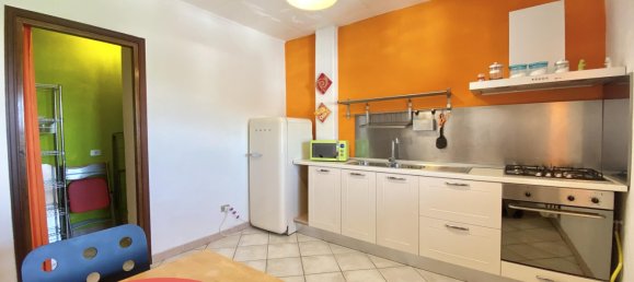 3 rooms Apartment in Cuneo, Italy No. 374402 10