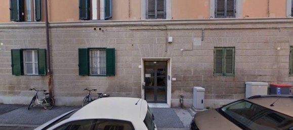 3 bedrooms Apartment in Livorno, Italy No. 376922 3