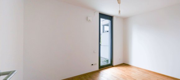 1 Schlafzimmer Wohnung in Frankfurt am Main, Germany, Nr. 13346 8