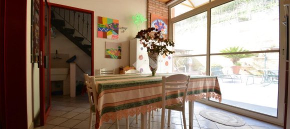 5-salle Maison à Messina, Italy No. 136220 3