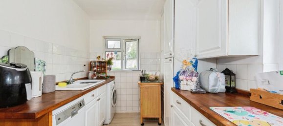 2 bedrooms Apartment in Coulsdon, United Kingdom No. 8062 13