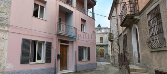 4 bedrooms Townhouse in Luras, Italy No. 327012 2