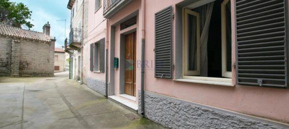 4 bedrooms Townhouse in Luras, Italy No. 327012 27