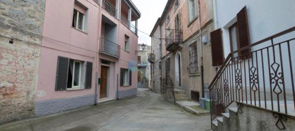 4 bedrooms Townhouse in Luras, Italy No. 327012 26