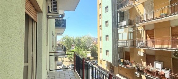 2 bedrooms Apartment in Catania, Italy No. 274157 6