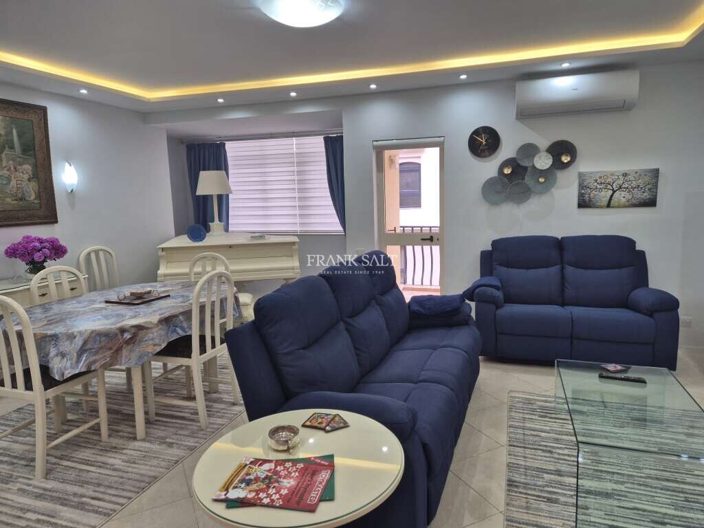 Apartamento de 3 dormitorios en Saint Julian's, Malta No. 5377