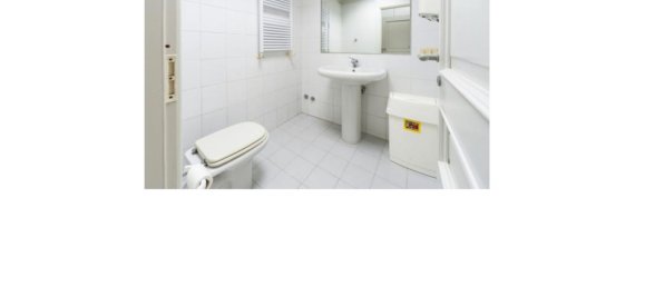 4 bedrooms Apartment in Rome, Italy No. 328586 11