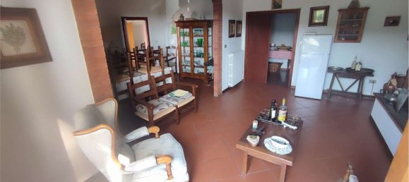 8-Zimmer Wohnung in San Giovanni Valdarno, Italy, Nr. 225697 7