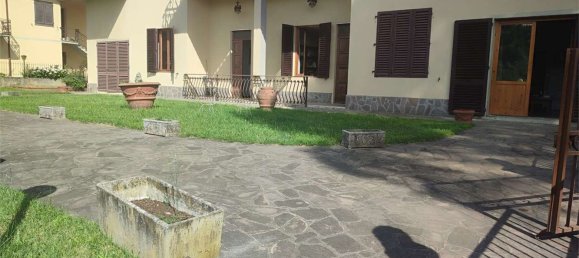 8-Zimmer Wohnung in San Giovanni Valdarno, Italy, Nr. 225697 2