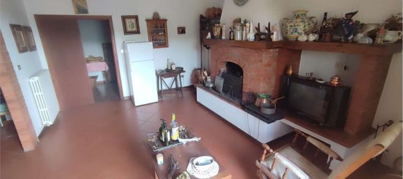 8-Zimmer Wohnung in San Giovanni Valdarno, Italy, Nr. 225697 5