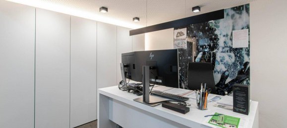 Edificio en Traun, Austria 702 m² No. 99008 11