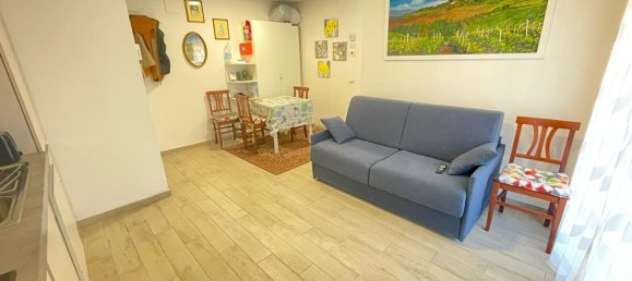 Квартира с 2 комнатами в Флоренция, Италия № 138730 2