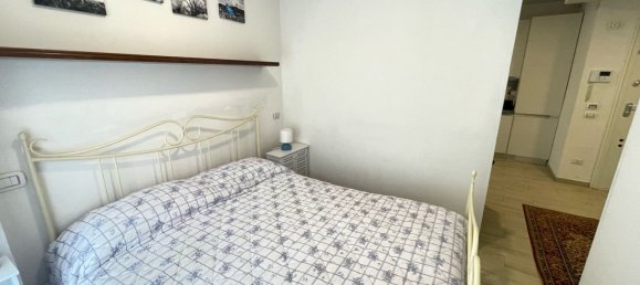 Квартира с 2 комнатами в Флоренция, Италия № 138730 9