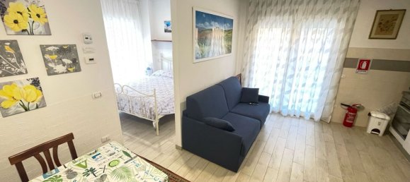 Квартира с 2 комнатами в Флоренция, Италия № 138730 4