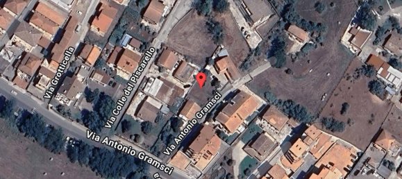 Квартира с 2 спальнями в Вальмонтоне, Италия № 307805 2