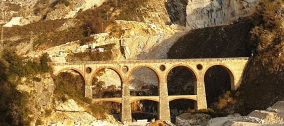 10غرفة فيلا في Massa, Italy رقم 200708 46