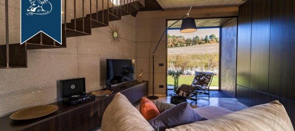 3 bedrooms Villa in Volterra, Italy No. 154473 21