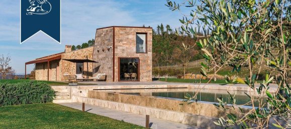 3 bedrooms Villa in Volterra, Italy No. 154473 34