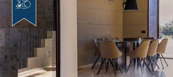 3 bedrooms Villa in Volterra, Italy No. 154473 14