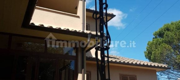 Apartamento T2 em Terni, Italy N.º 351617 8