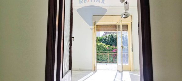 3 bedrooms Apartment in Catania, Italy No. 295525 16