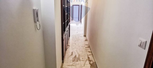 3 bedrooms Apartment in Catania, Italy No. 295525 9