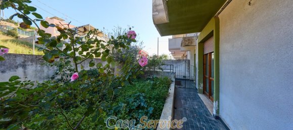 4-salle Appartement à Matino, Italy No. 235477 9