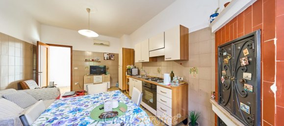 4-salle Appartement à Matino, Italy No. 235477 21