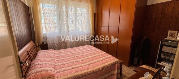 4 rooms Apartment in Carrara, Italy No. 286348 17