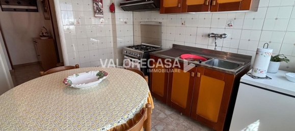 4 rooms Apartment in Carrara, Italy No. 286348 3