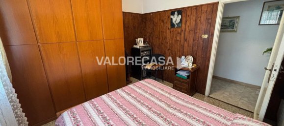 4 rooms Apartment in Carrara, Italy No. 286348 15