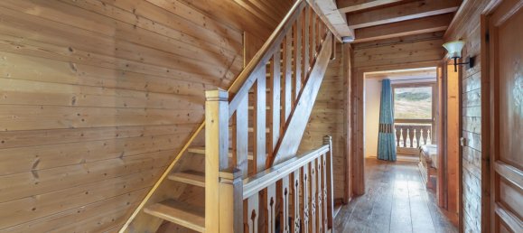 3 bedrooms Apartment in Les Belleville, France No. 595 5