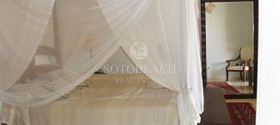 4 bedrooms House in Cadiz, Spain No. 29200 6