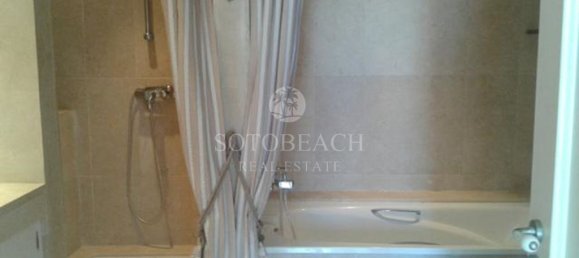 4 bedrooms House in Cadiz, Spain No. 29200 26