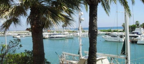 4 bedrooms House in Cadiz, Spain No. 29200 8