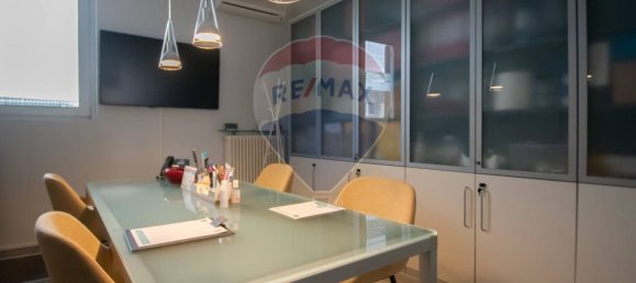 Офис с 4 комнатами в Палаццоло суль Ольо, Италия № 371651 6