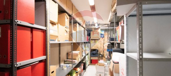 Офис с 4 комнатами в Палаццоло суль Ольо, Италия № 371651 24