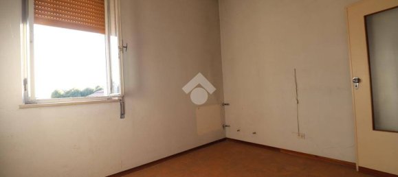 4 Schlafzimmer Wohnung in Roverbella, Italy, Nr. 375126 15