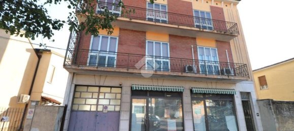 4 Schlafzimmer Wohnung in Roverbella, Italy, Nr. 375126 18