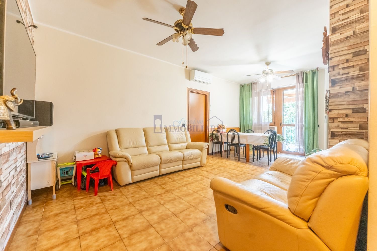 4 rooms Apartment in San Giuliano Milanese, Italy No. 178115