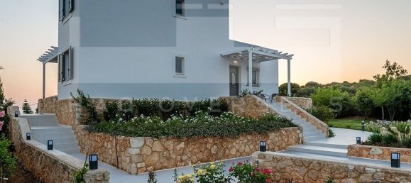 4 Schlafzimmer Villa in Crete, Greece, Nr. 371 17