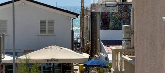 1 bedroom Apartment in Camaiore, Italy No. 269266 3