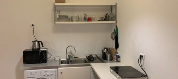 1 bedroom Apartment in Paris, France No. 320999 2